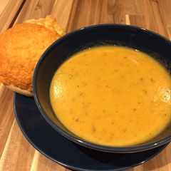 A picture of Vegetable soup.