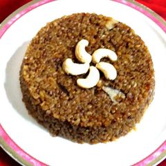 A picture of Jaggery Dalia (Laapsi).