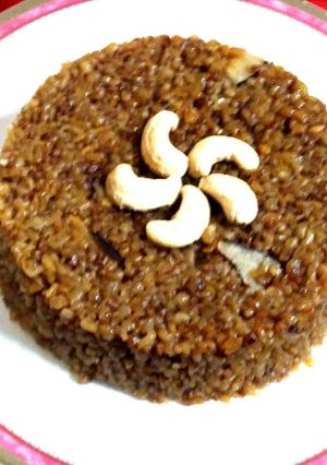 A picture of Jaggery Dalia (Laapsi).