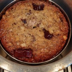 A picture of Banana walnut cake.