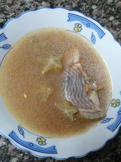 Hình của món Cá diêu hồng nấu khế.