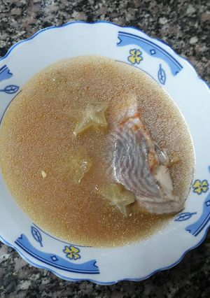 Hình của món Cá diêu hồng nấu khế.