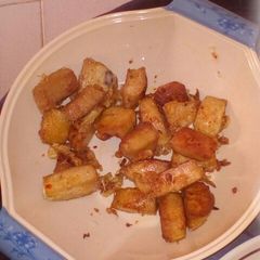 A picture of Kwai cikin kwai.