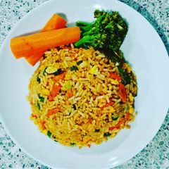 A picture of Vegetarian fried rice *Vegan.