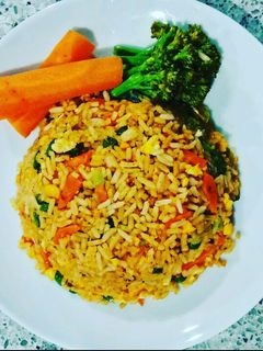 A picture of Vegetarian fried rice *Vegan.