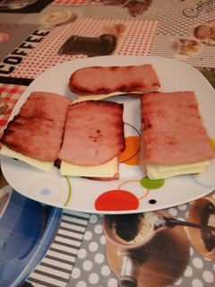 Una foto de Delicias de pavo con queso