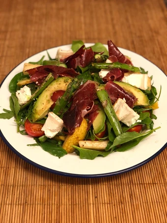 Easy Steps Prepare Recipes Jamon iberico, asparagus, pear and goats cheese salad the Delicious Appealing.