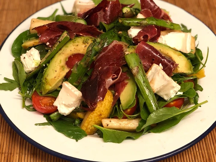Easy Steps Prepare|Recipe} Jamon iberico, asparagus, pear and goats cheese salad Anti-Fail