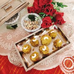A picture of Boondi Ladoos.