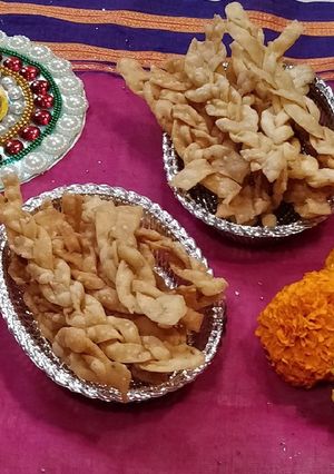 कुरकुरे (kurkure recipe in marathi) रेसिपी चे मुख्य फोटो 