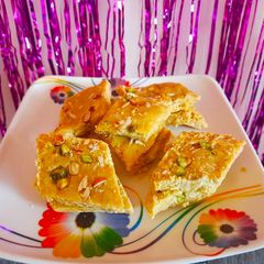 A picture of Gram flour (Besan) Burfi 😋.
