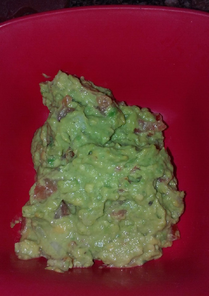 Una foto de Guacamole"receta en tres pasos"