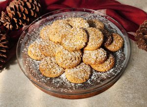 Una foto de 🎀🎄Galletitas especiadas para regalar 🎀Canela, naranja y miel; aromas navideños 🎄🎀