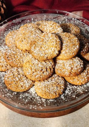 Una foto de 🎀🎄Galletitas especiadas para regalar 🎀Canela, naranja y miel; aromas navideños 🎄🎀