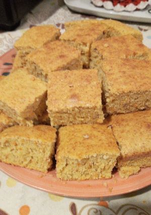 Una foto de Torta licuada de zanahoria y manzana 💚💛
