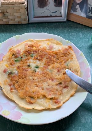 Hình của món Pizza bột mỳ rán.
