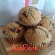 Banana choco chip muffin