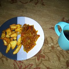 A picture of Sweet potato with sauce.