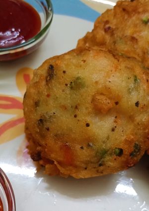 A picture of Upma cheese balls.