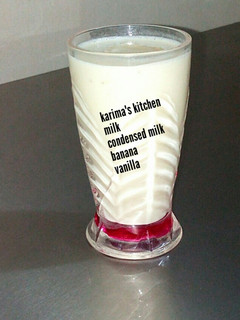 A picture of Banana smoothie.