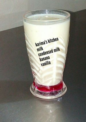 A picture of Banana smoothie.