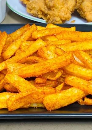 A picture of KFC style Fries (Chips/Chipo).
