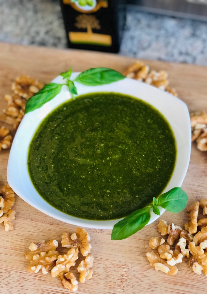 Una foto de Salsa pesto