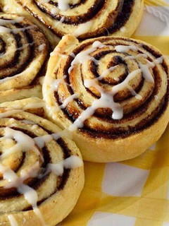 Una foto de Rolls de CANELA