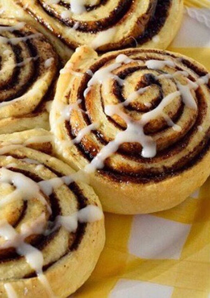 Una foto de Rolls de CANELA