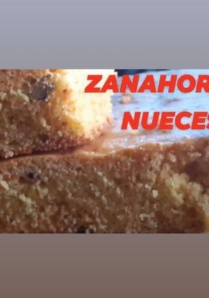Una foto de Torta de 🥕y nueces