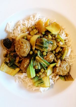 A picture of Fragrant Ginger & Lemongrass Meatballs.