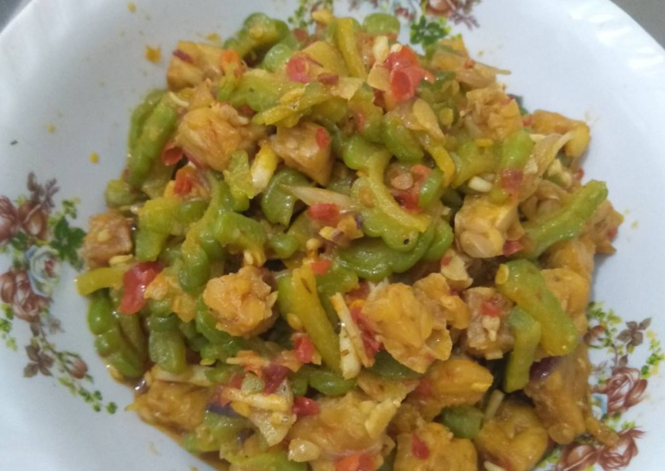 Tumis Pare Tempe Teri