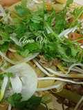 Nui rau củ xào bò