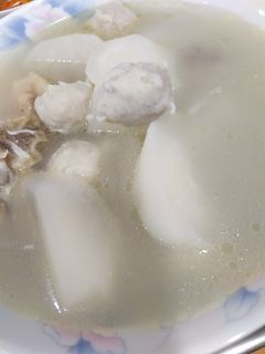 排骨白蘿蔔魚丸湯 的食譜成品照片