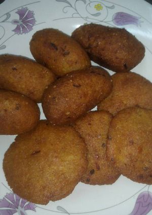 A picture of Chicken Kibbeh.