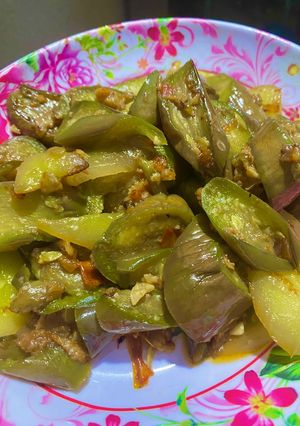Hình của món Cà Tím Xào Dưa Chuột + Tóp Mỡ.