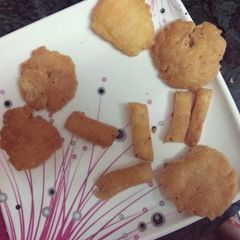 A picture of Namkeen sawali and matar.