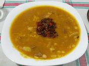 Una foto de salsa locro