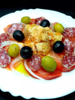 Una foto de Ensalada ibicenca