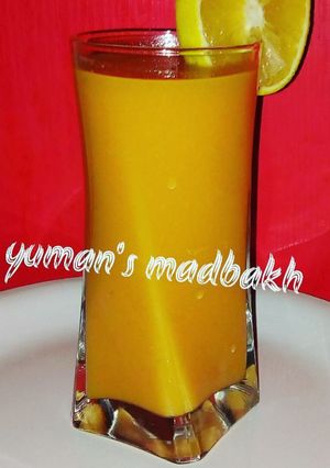 A picture of Orange mango smoothie.
