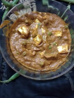 મટર પનીર (Matar Paneer Recipe In Gujarati) રેસીપી મુખ્ય ફોટો