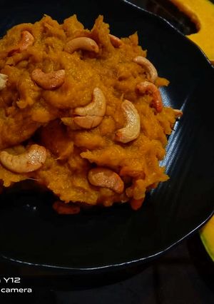 A picture of Pumpkin Halwa jaggery.