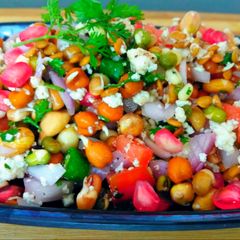 High protein paneer and sprouts chaat A picture of High protein paneer and sprouts chaat.
