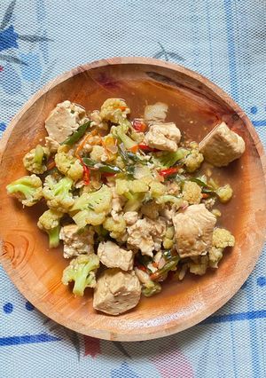 Foto resep Tumis kembang kol tahu