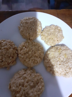 Una foto de Galletas de avena, banana y miel