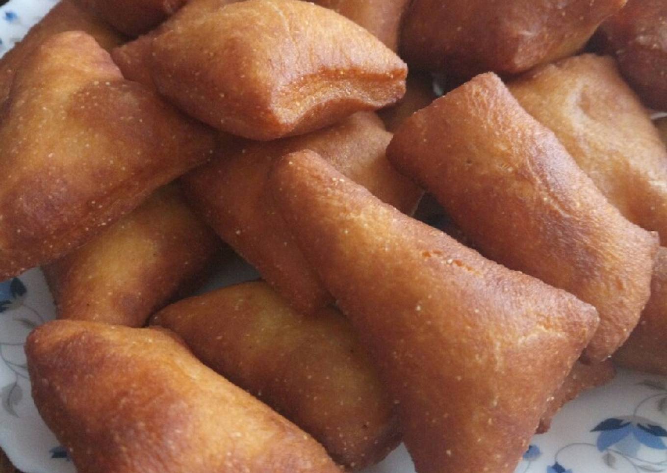 Wheat and maize flour mandazi
