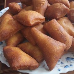 A picture of Wheat and maize flour mandazi.