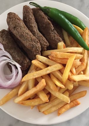 صورة لوصفة طريقة عمل كباب بنكهة الفحم