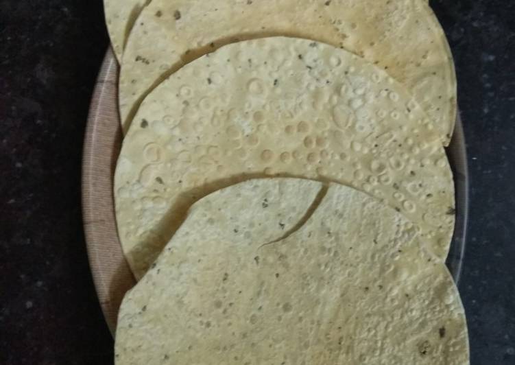 Roasted Urad Papad In Different Way