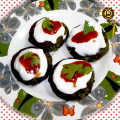A picture of Spinach Potato Cutlets.